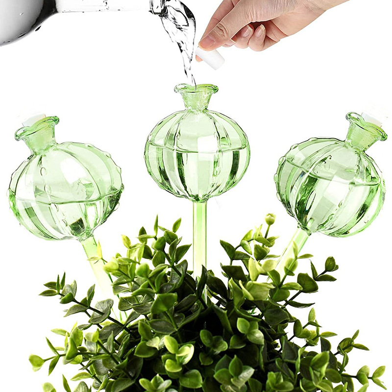 Self Watering Insert - Bola Penyiram Tanaman Otomatis PVC Bentuk